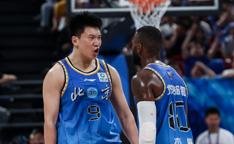 九游官网-大牌摆烂外援不服管教！京沪战拿什么打白边？名记怒批，京迷不满